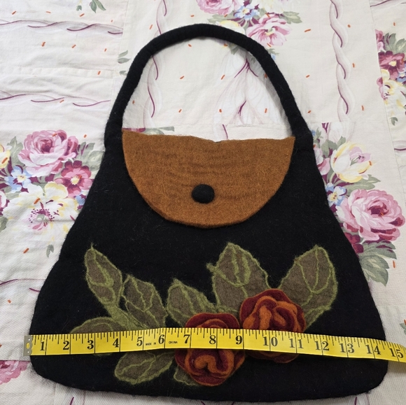 HANDMADE BOILED WOOL PURSE *RISING TIDE* - Picture 6 of 9